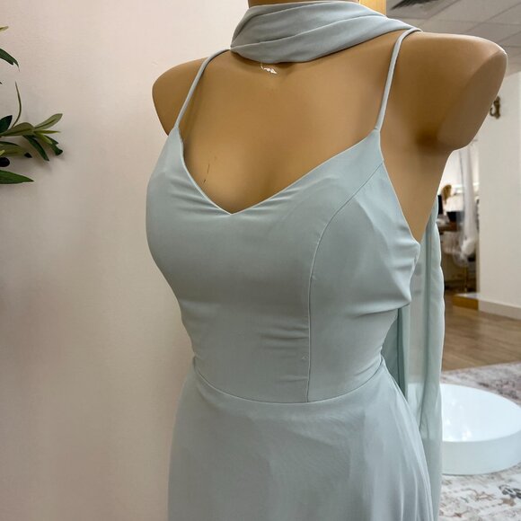 Gracie Dress || Sage - Picture 2 of 3